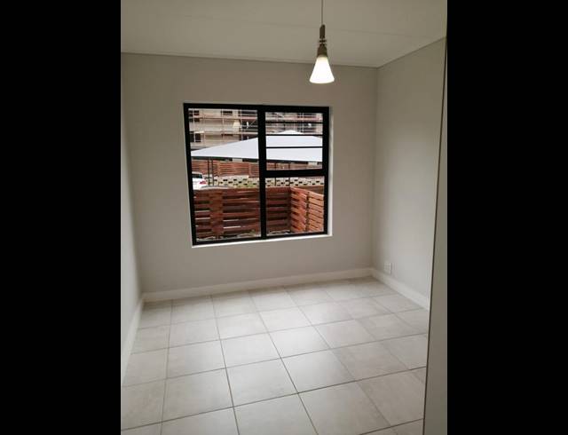 2 BEDROOM PROPERTY TO RENT IN LINBRO PARK